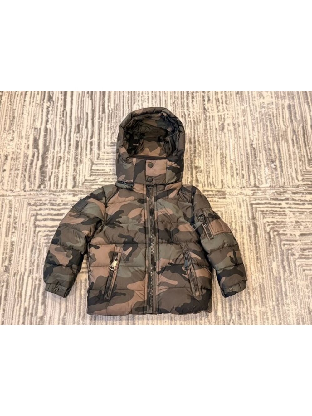 SAM. kids Toddler size 2 Camo Glacier Down Puffer Winter coat MSRP $499 UNISEX